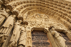 chapelle_door