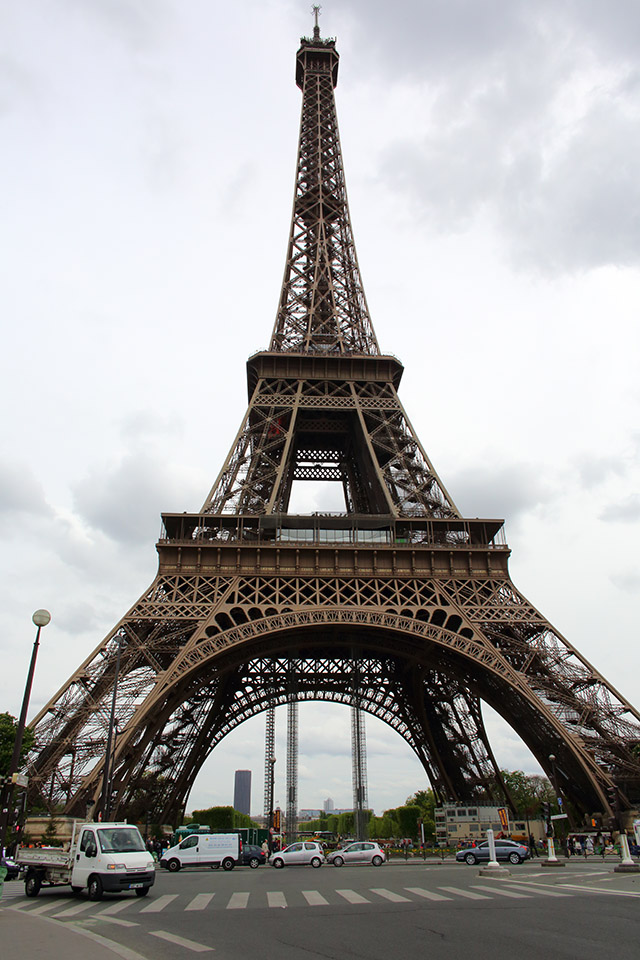 eiffel_tower
