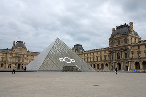 louvre_pyramid