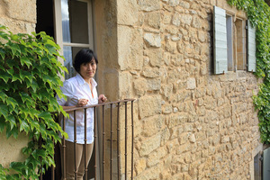 sandy_balcony